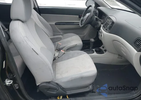 2010 Hyundai Accent Gs z USA, uszkodzony, nr VIN KMHCM3AC6AU159302